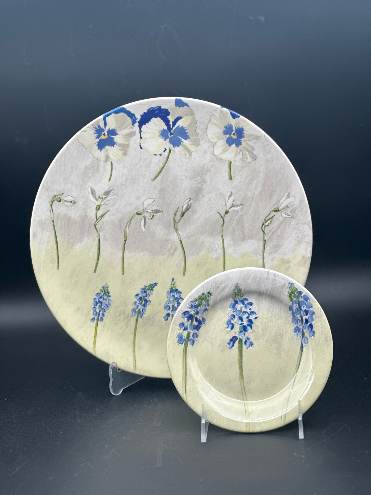 Gien Dessert/Canape Plates and Platter