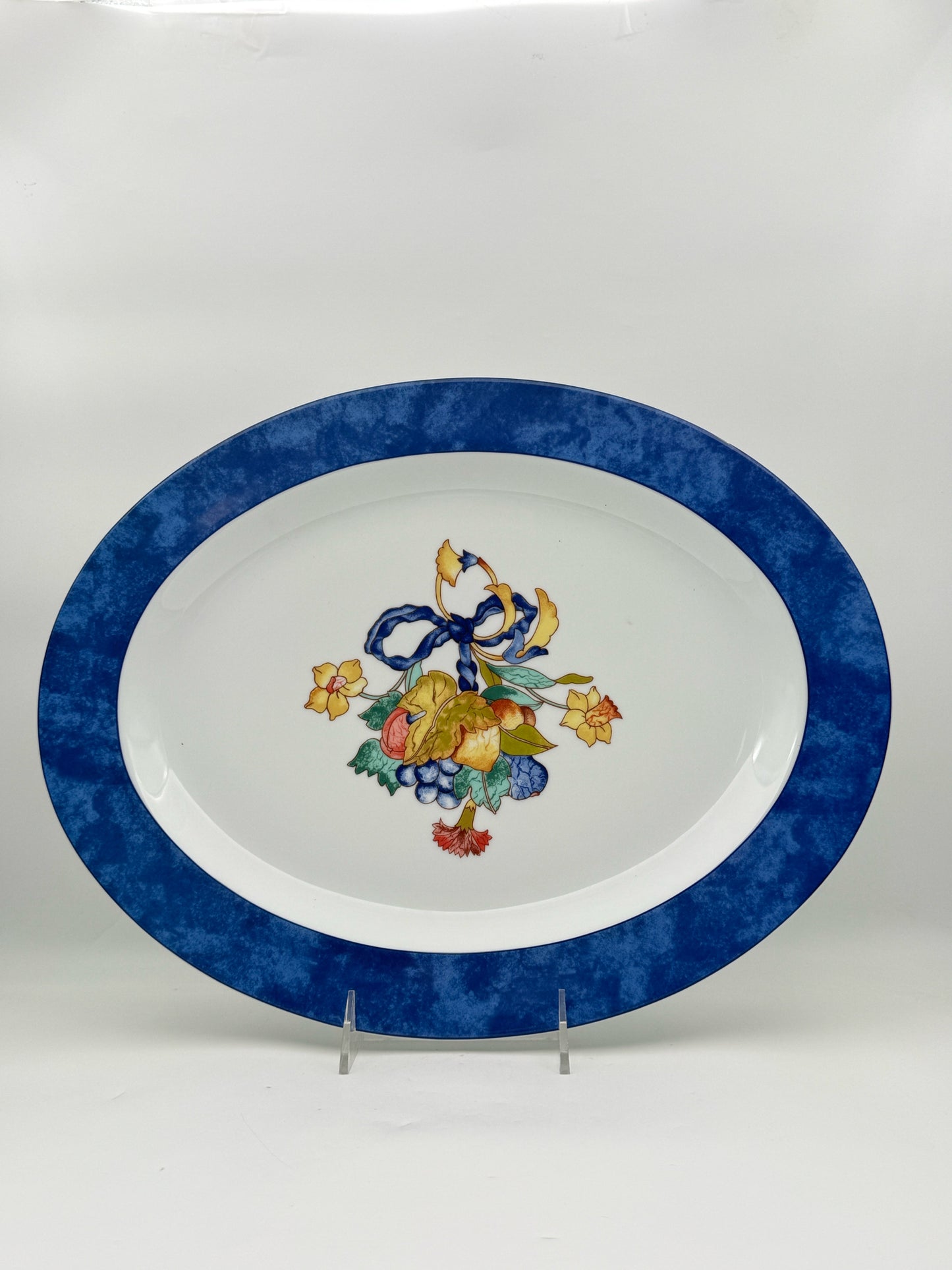 Bernardaud "Borghese"- 36 Pieces Of Placesettings And Servingware