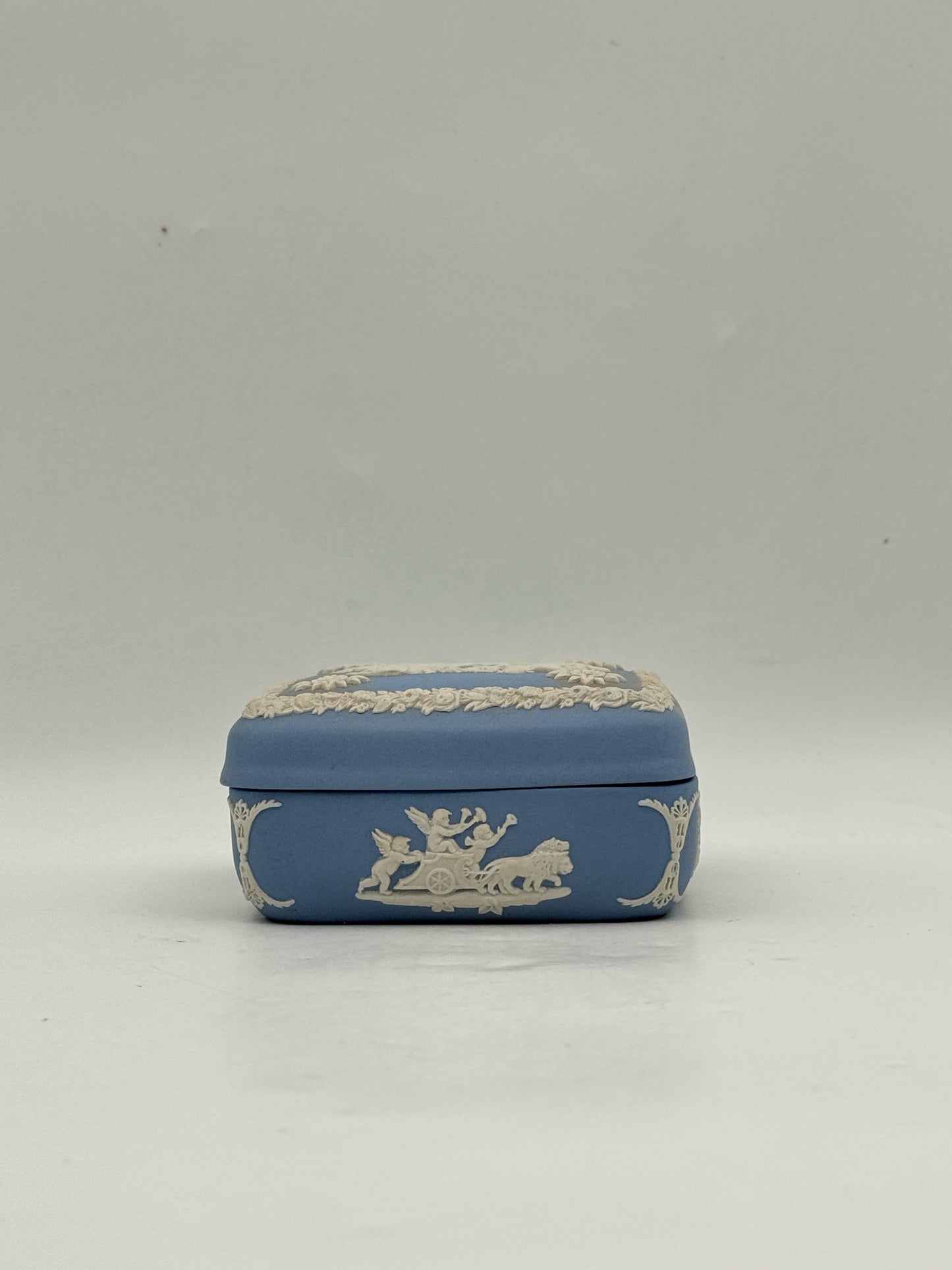 Wedgewood Jasperware Trinket Box Featuring Ullyses