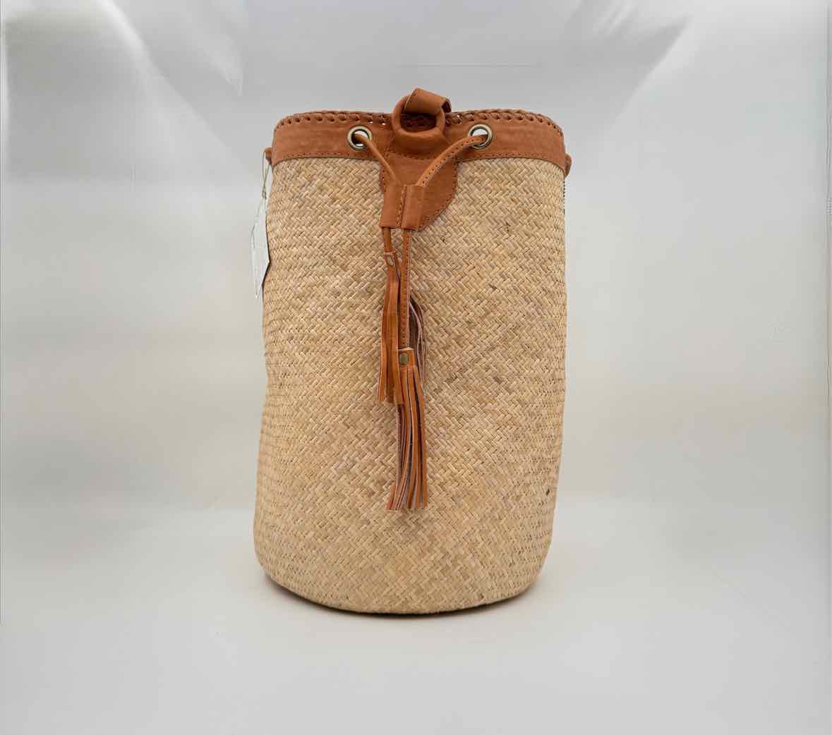 Woven Rattan Sling Bucket Bag Ivory Leather Trim Boho Summer Purse Bag