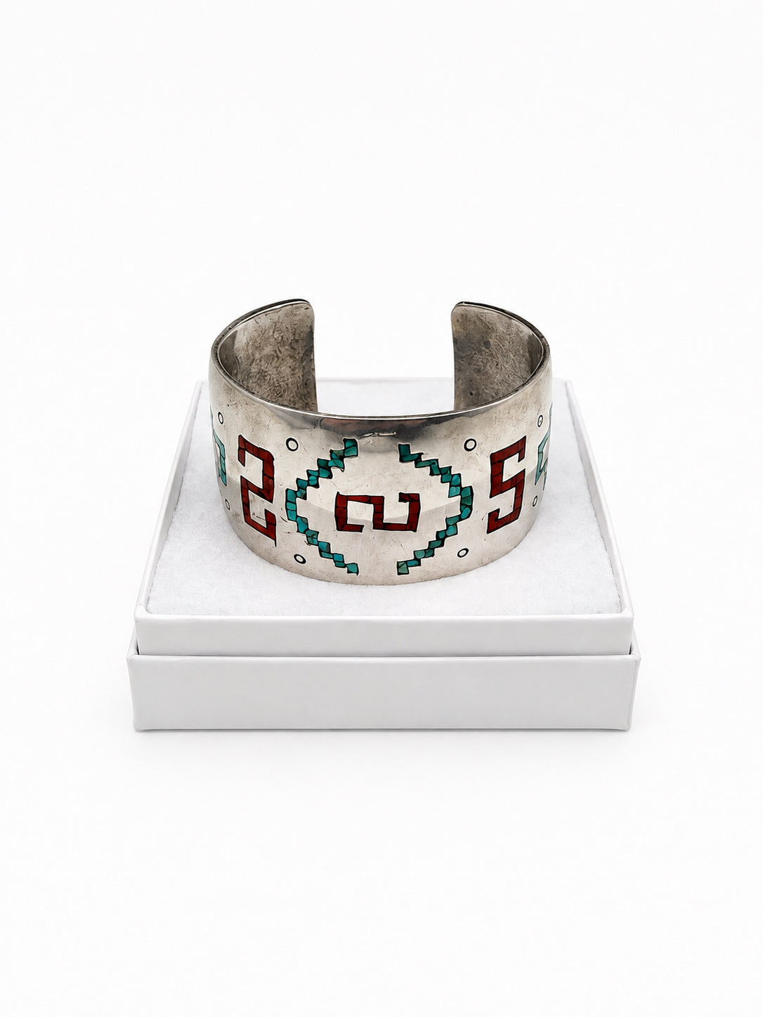 Vintage Silver Tone Cuff Bracelet With Inlay Design