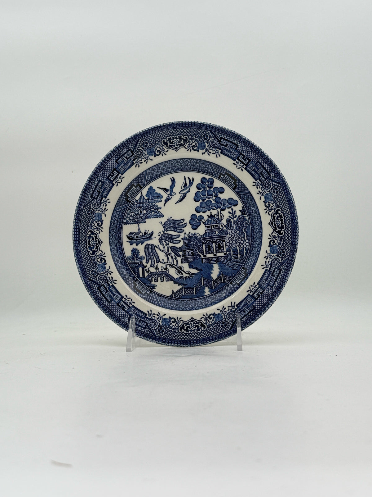 Blue Willow Lunch Plate By Churchill