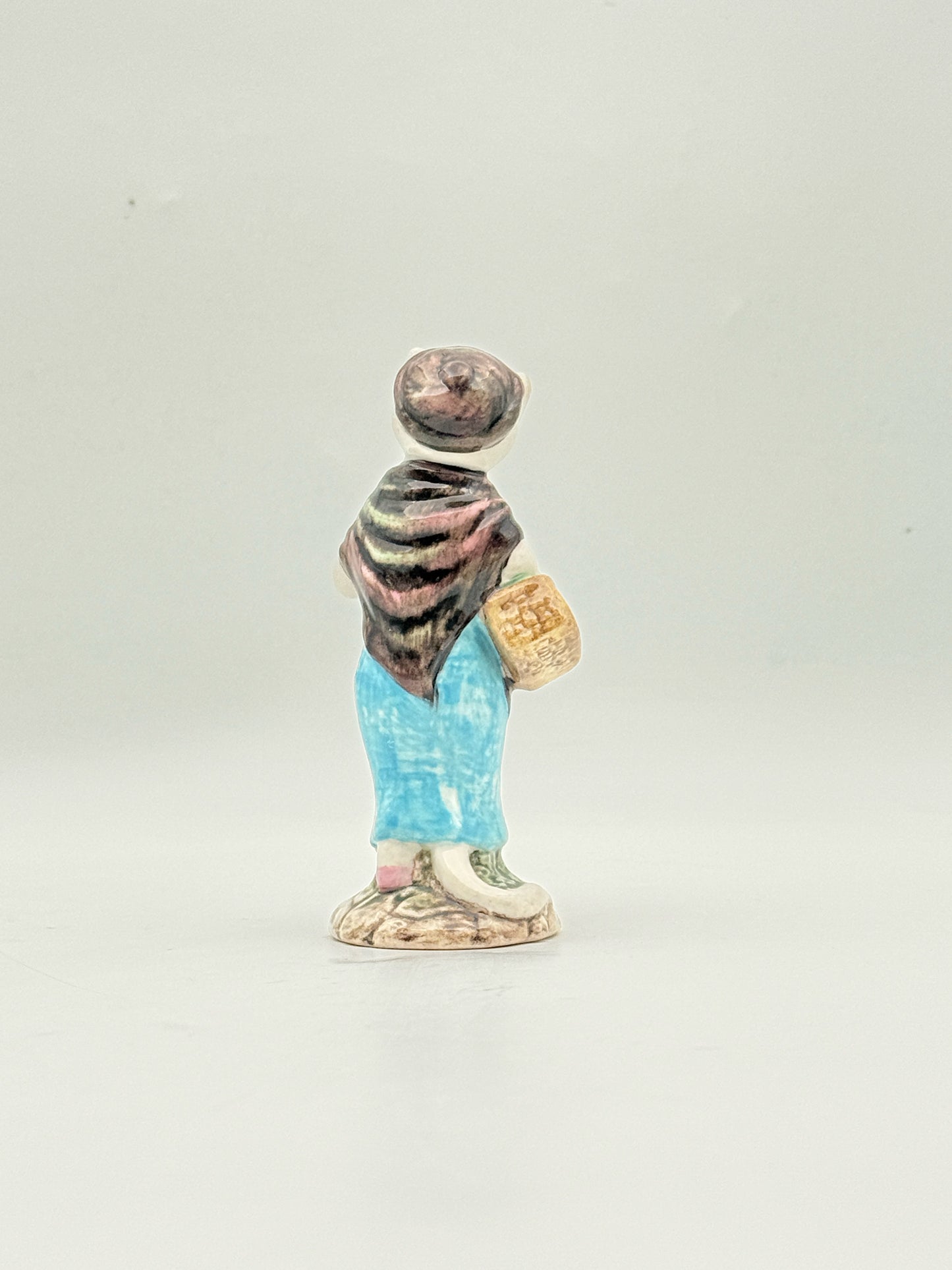 Beatrix Potter Beswick Figurine- Susan