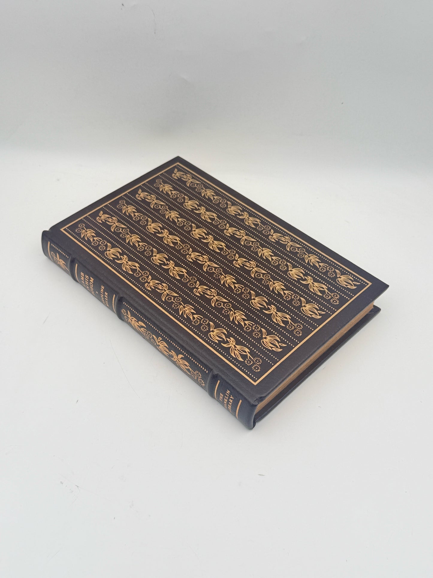 Caroline Miller "Lamb In His Bosom" Hardcover Book- Franklin Edition