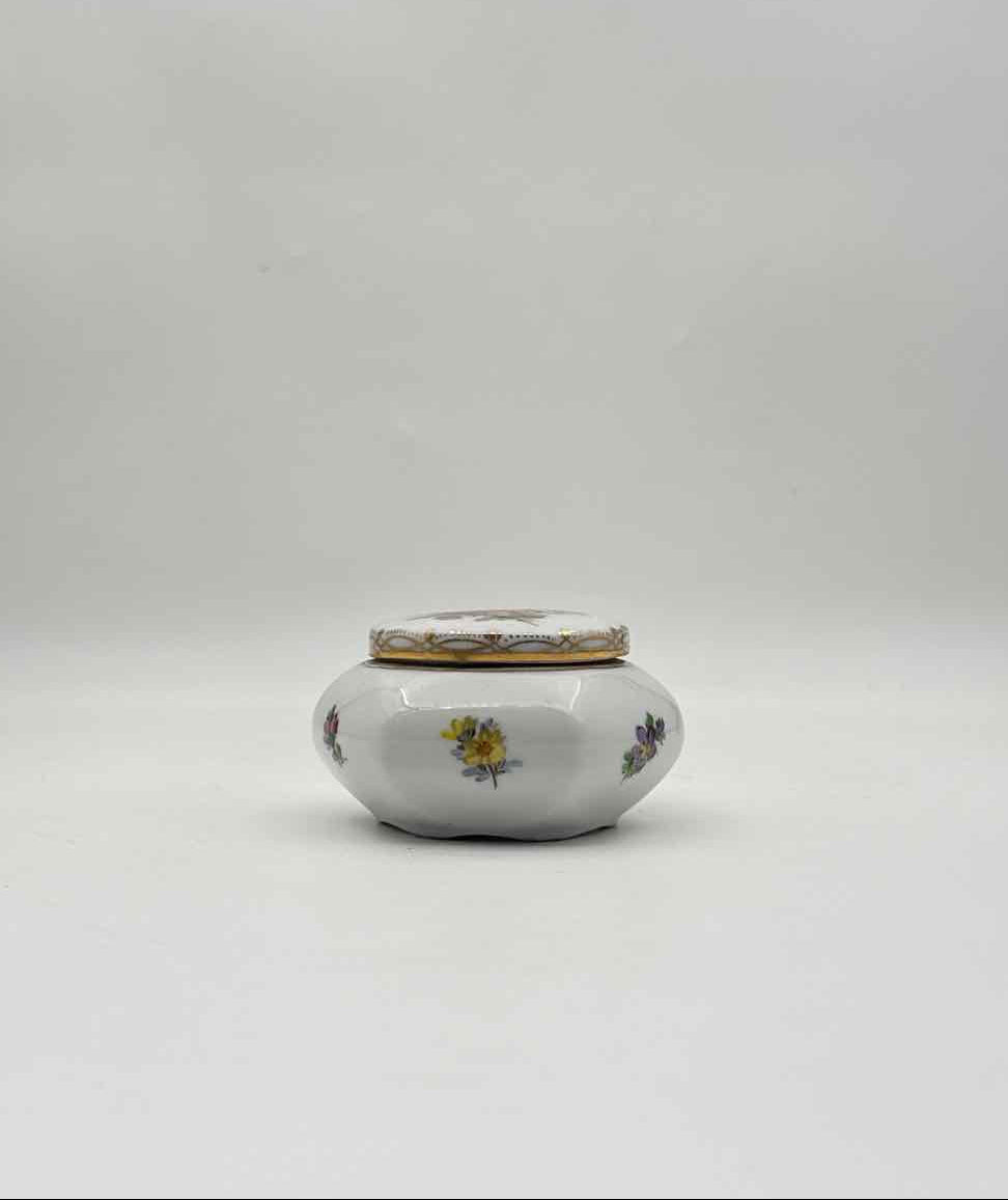 Vintage Fraureuth Hand Painted German Porcelain Vanity Box Floral Jar