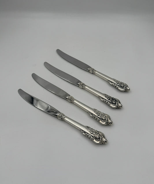 Set 4 Wallace Sterling Silver Dinner Knives – “Grande Baroque” Pattern