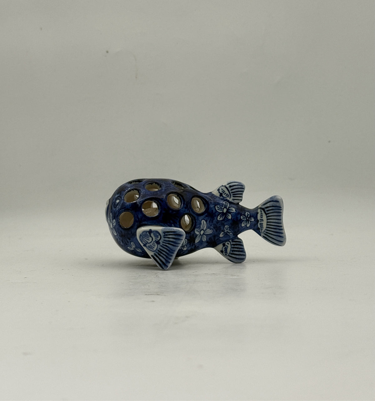 Delft Blue And White Fish Flower Frog