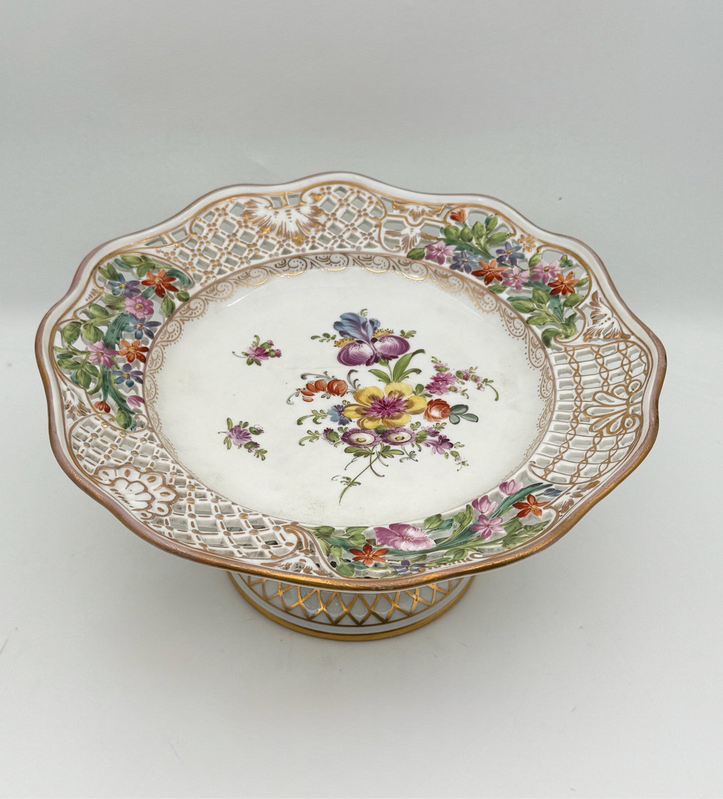 Antique Dresden Ambrosius Lamm Pierced Compote