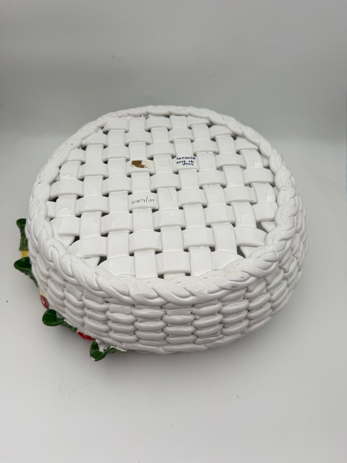 Intrada White Ceramic Basket Centerpiece Bowl Made In Italy