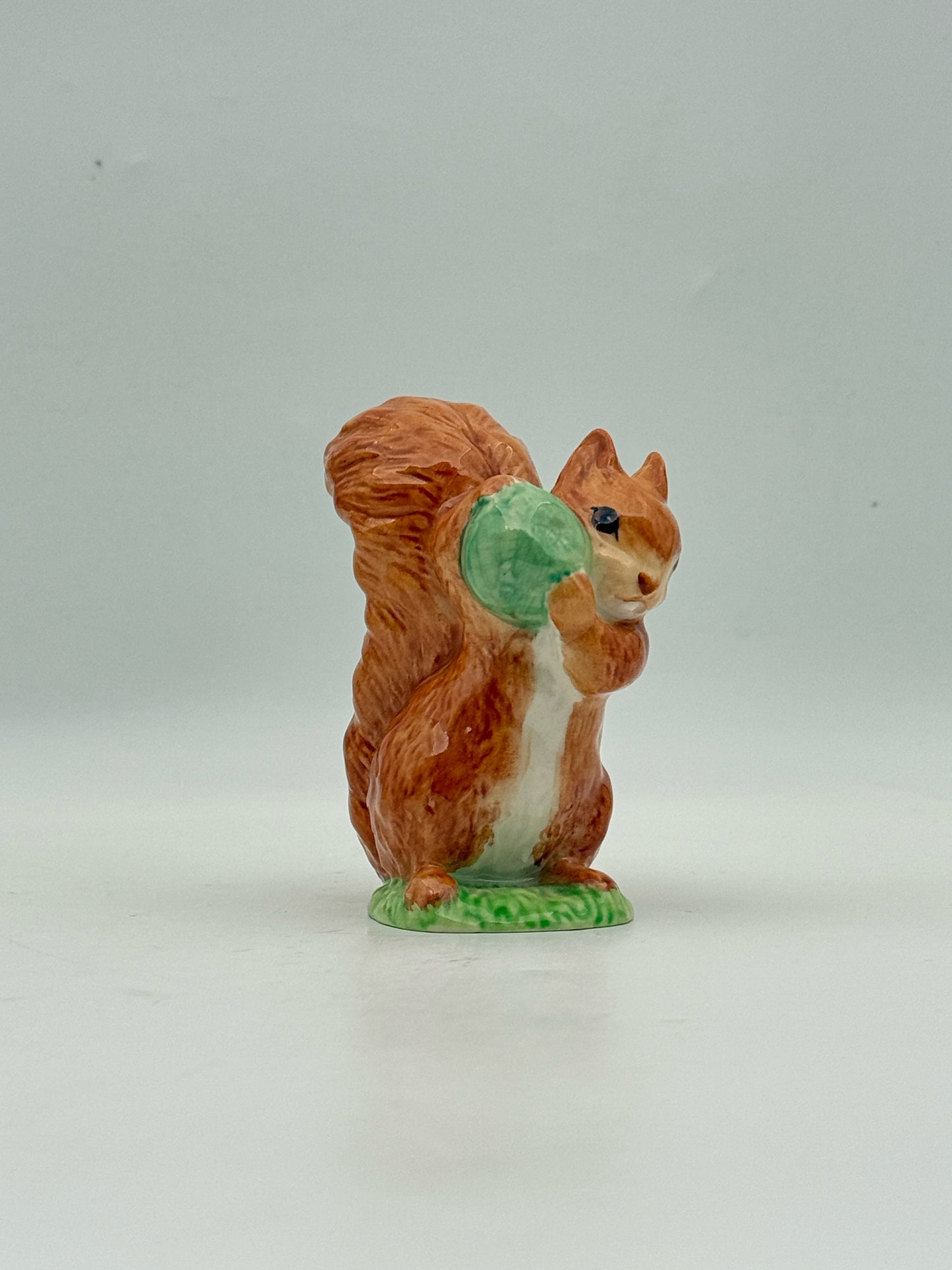 Beatrix PotterRoyal Albert Figurine- Squirrel Nutkin