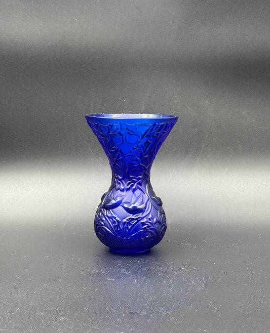 Lalique “Avalon” Vase – Cobalt Blue Crystal – 5.25" – France