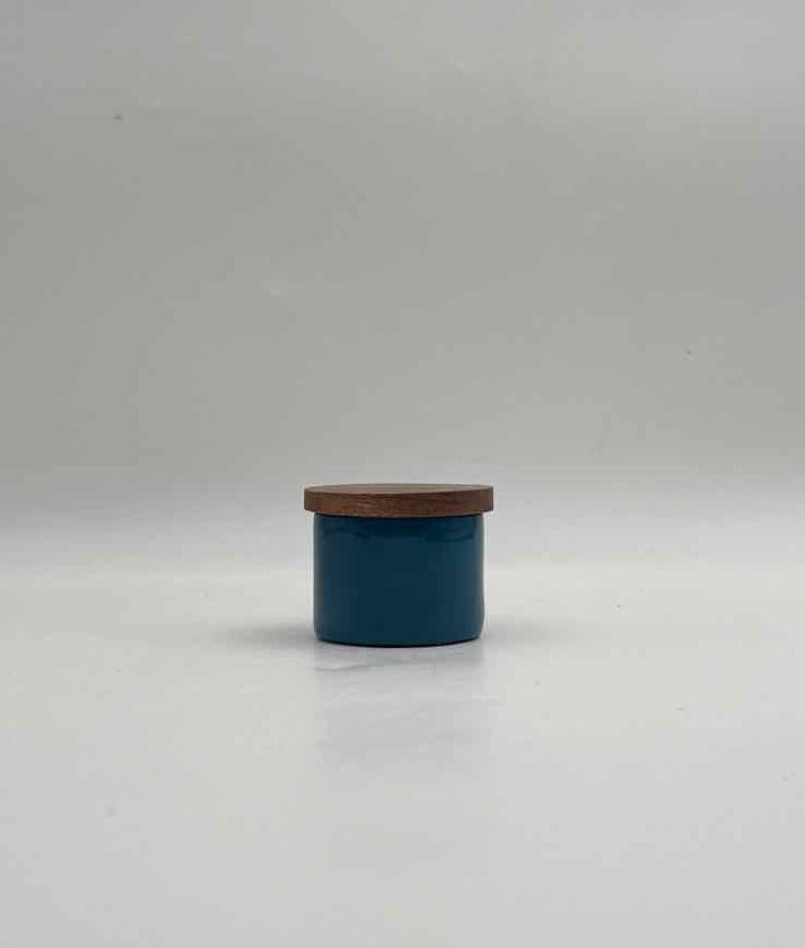 Primary Color Pinch Pots with Wood Lids Set of 4 Kitchenware