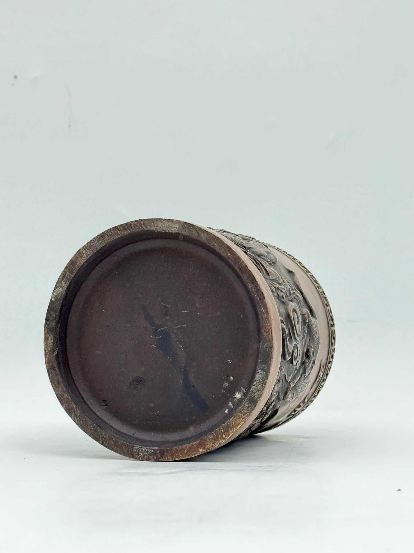 Chinese "Five Tigers Patrol The Mountain" Brush Pot