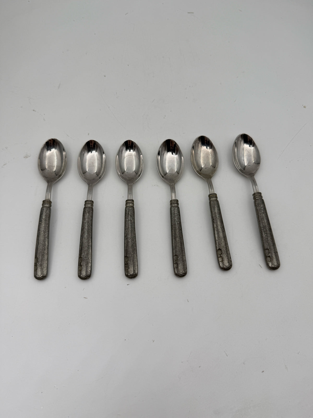 Williams Sonoma Alton Pewter Flatware- 30 Pieces