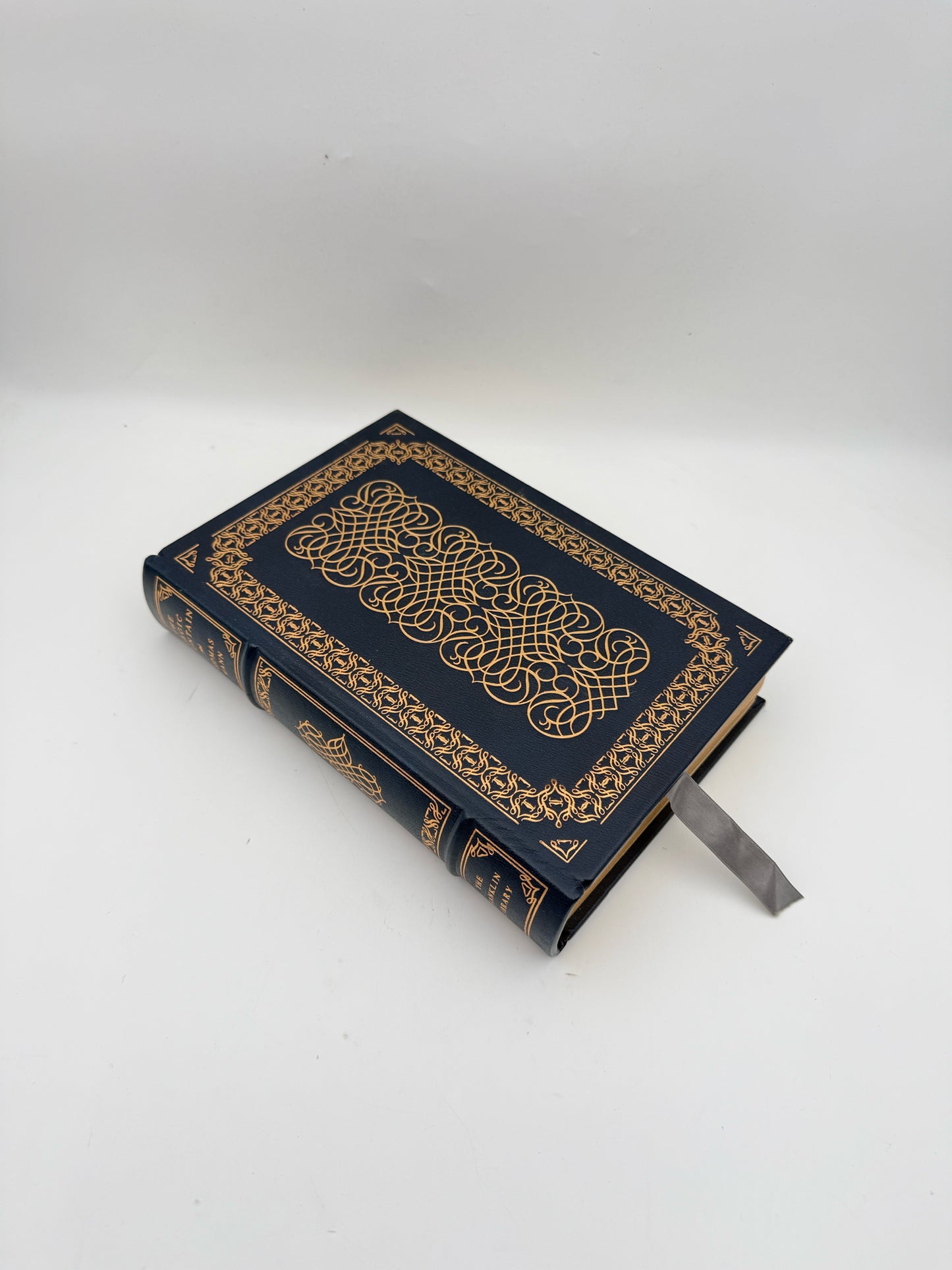 Thomas Mann "Magic Mountain" Hardcover Book- Franklin Edition