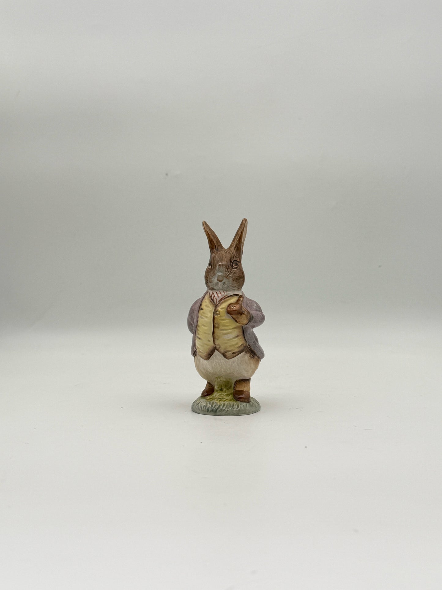 Beswick Beatrix Potter Figurine- Mr. Benjamin Bunny