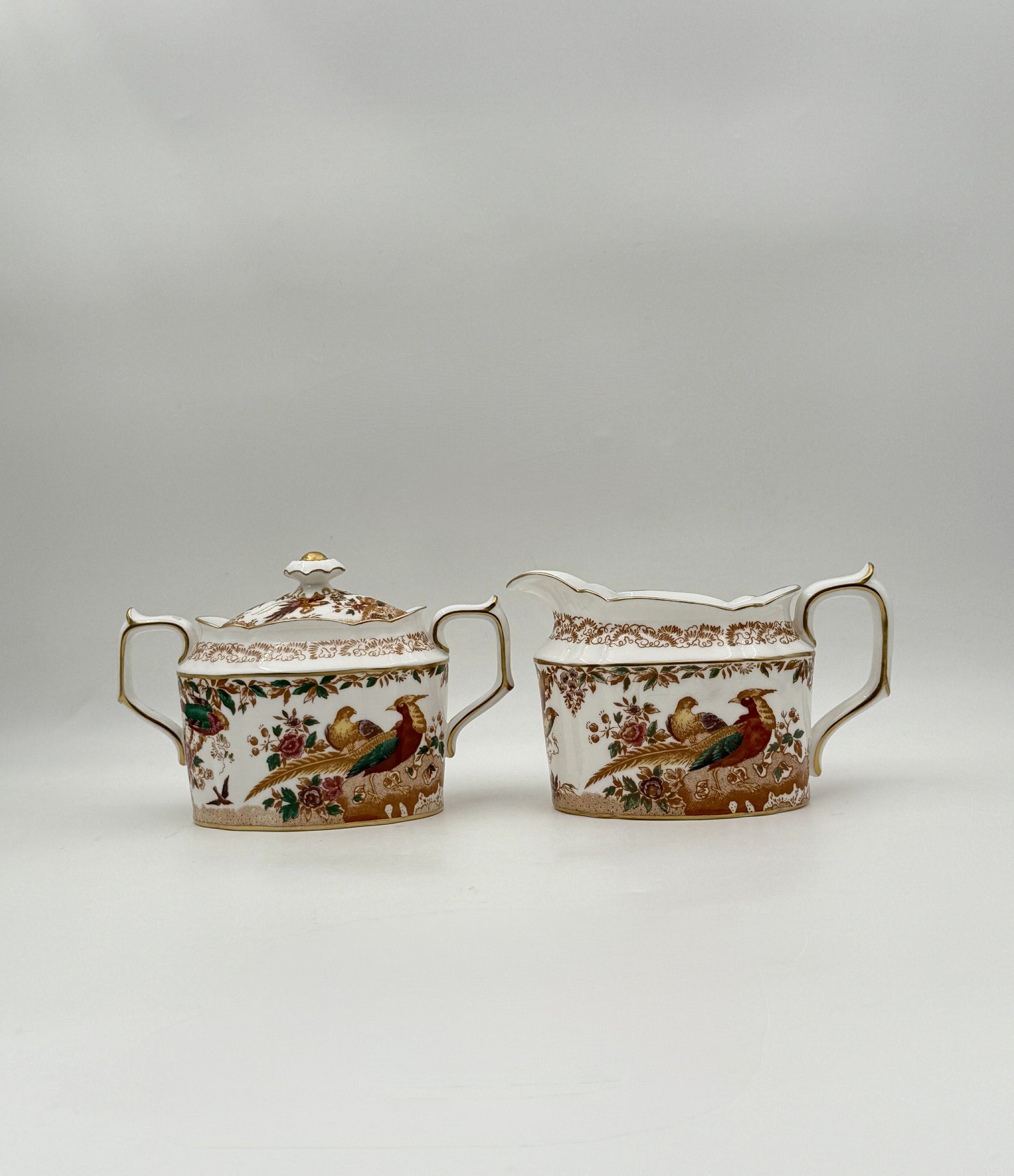 Royal Crown Derby “Olde Avesbury” Cream & Sugar Set – Vintage Pair