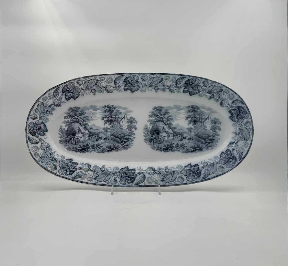 1860 Copeland Hops Pattern Pattern Bread Platter