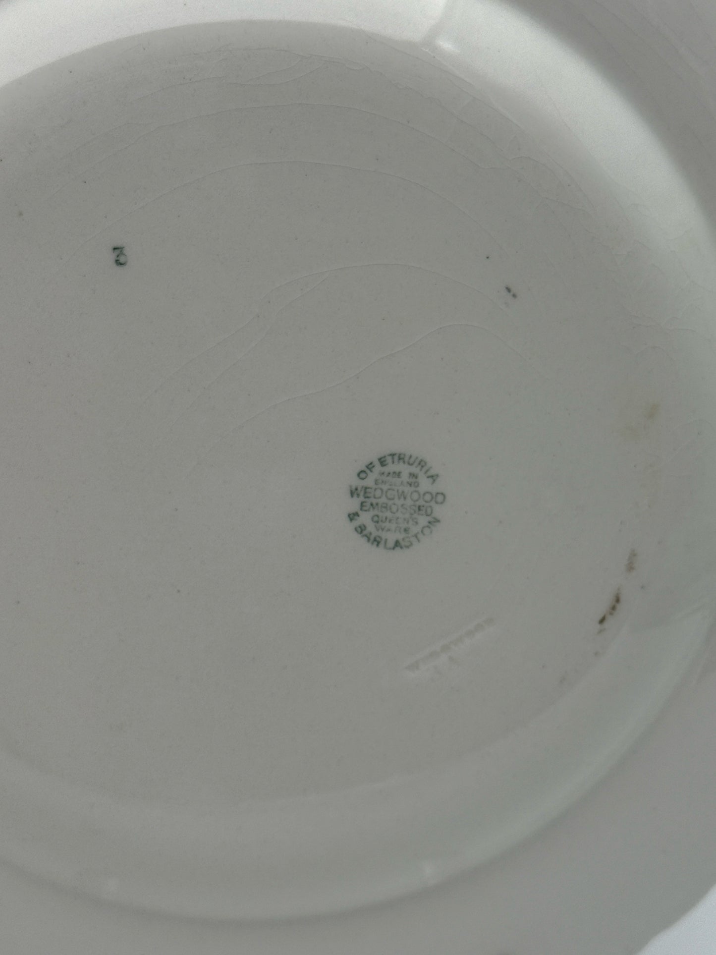 Wedgwood Queensware Cream On Cream Dinner Plates With Shell Edge- Set Of 10